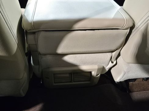 Used 2017 RAM 1500 Laramie image 33