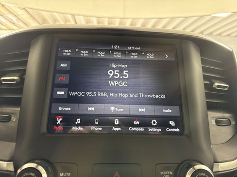 Used 2021 RAM 1500 Big Horn image 18