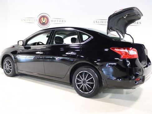 Used 2017 Nissan Sentra S image 24