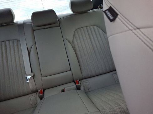 Certified 2023 Genesis G70 2.0T w/ Sport Prestige Package image 20