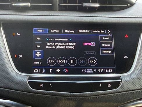 Used 2023 Cadillac XT6 Luxury FWD image 8