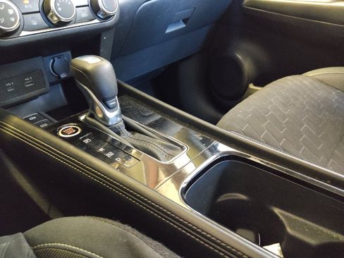 Used 2023 Nissan Kicks SV FWD image 26