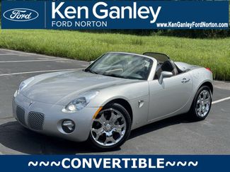 Used 2008 Pontiac Solstice Convertible w/ Premium Package image 1