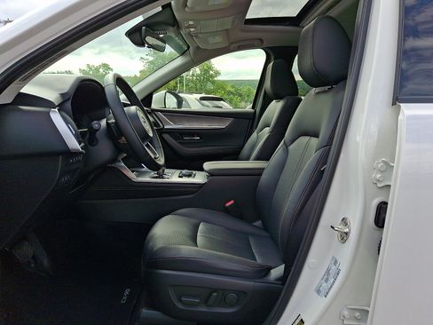 Certified 2026 MAZDA CX-90 3.3 Turbo w/ Preferred Package AWD/4WD image 14