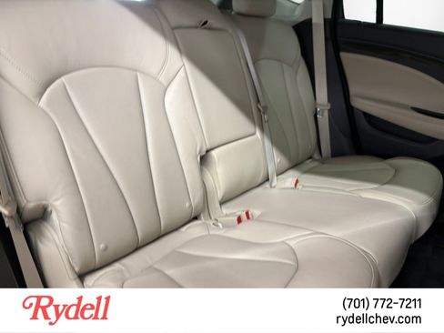 Used 2020 Buick Envision Essence AWD/4WD image 17