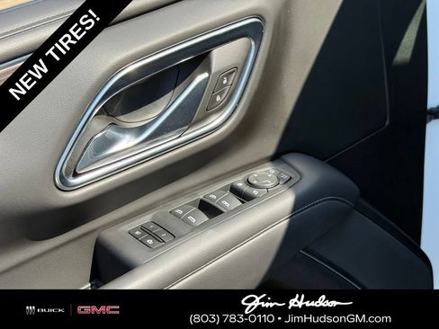 Used 2023 Chevrolet Suburban Z71 w/ Luxury Package AWD/4WD image 22