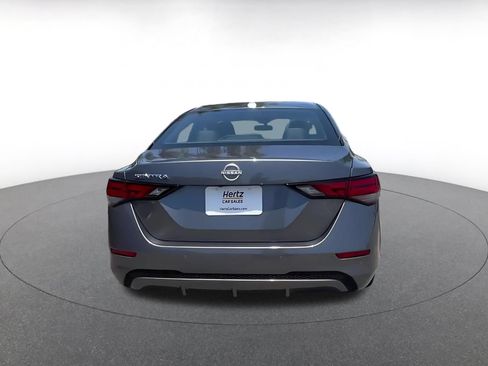 Used 2025 Nissan Sentra SV FWD image 12
