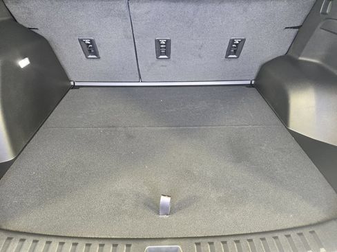 New 2026 Chevrolet Equinox RS w/ Convenience Package III FWD image 36