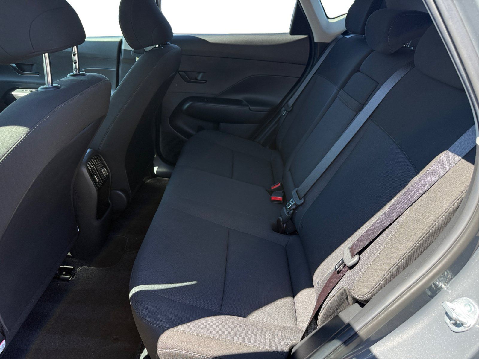 Certified 2025 Hyundai Kona SEL FWD image 16