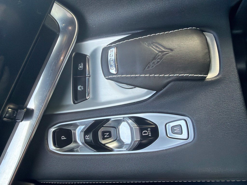 Used 2020 Chevrolet Corvette Stingray Preferred Cpe w/ 2LT Preferred Equipment Group RWD image 19