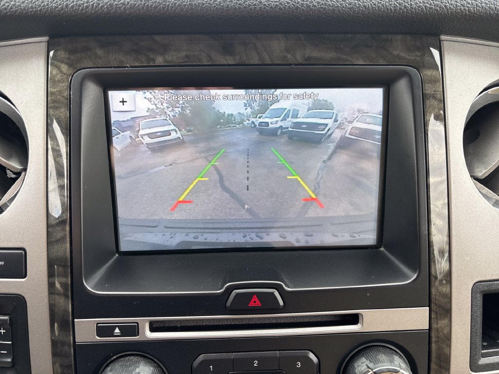 Used 2016 Ford Expedition Limited w/ Equipment Group 301A AWD/4WD image 21