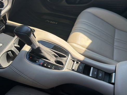 Certified 2023 Honda HR-V EX-L image 36