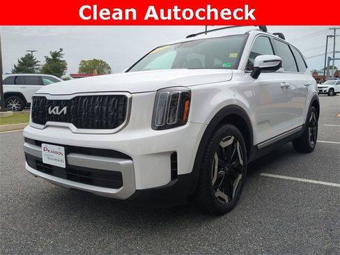 Used 2024 Kia Telluride EX image 8