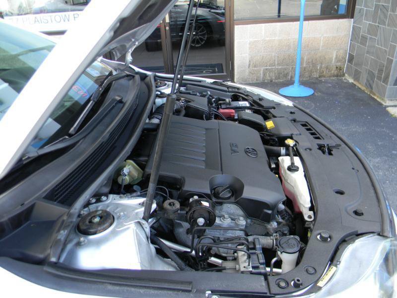 Used 2013 Toyota Avalon Limited FWD image 23
