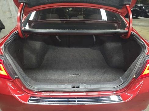 Used 2016 Nissan Altima 2.5 SV image 12