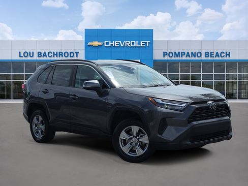 Used 2024 Toyota RAV4 XLE FWD image 1