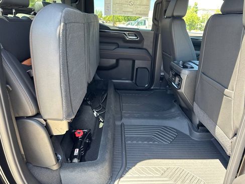 New 2026 GMC Sierra 1500 AT4 w/ AT4 Premium Package image 16