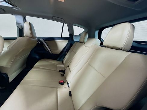 Used 2014 Toyota RAV4 Limited image 4