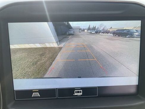 Used 2021 Chevrolet Silverado 1500 LT Trail Boss w/ Convenience Package II image 25