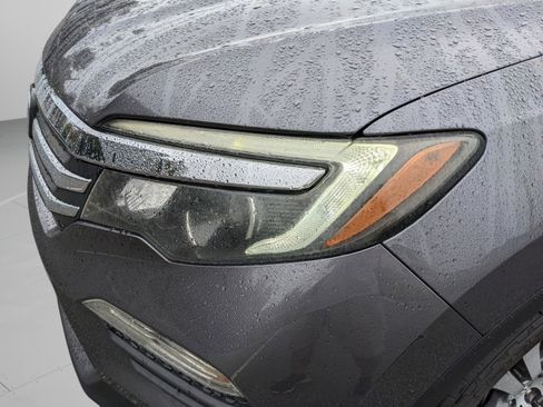 Used 2016 Honda Pilot EX image 10