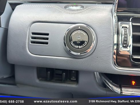 Used 2020 Lincoln Navigator L Black Label w/ Cargo Convenience Package AWD/4WD image 32