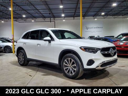 Used 2023 Mercedes-Benz GLC 300 image 3