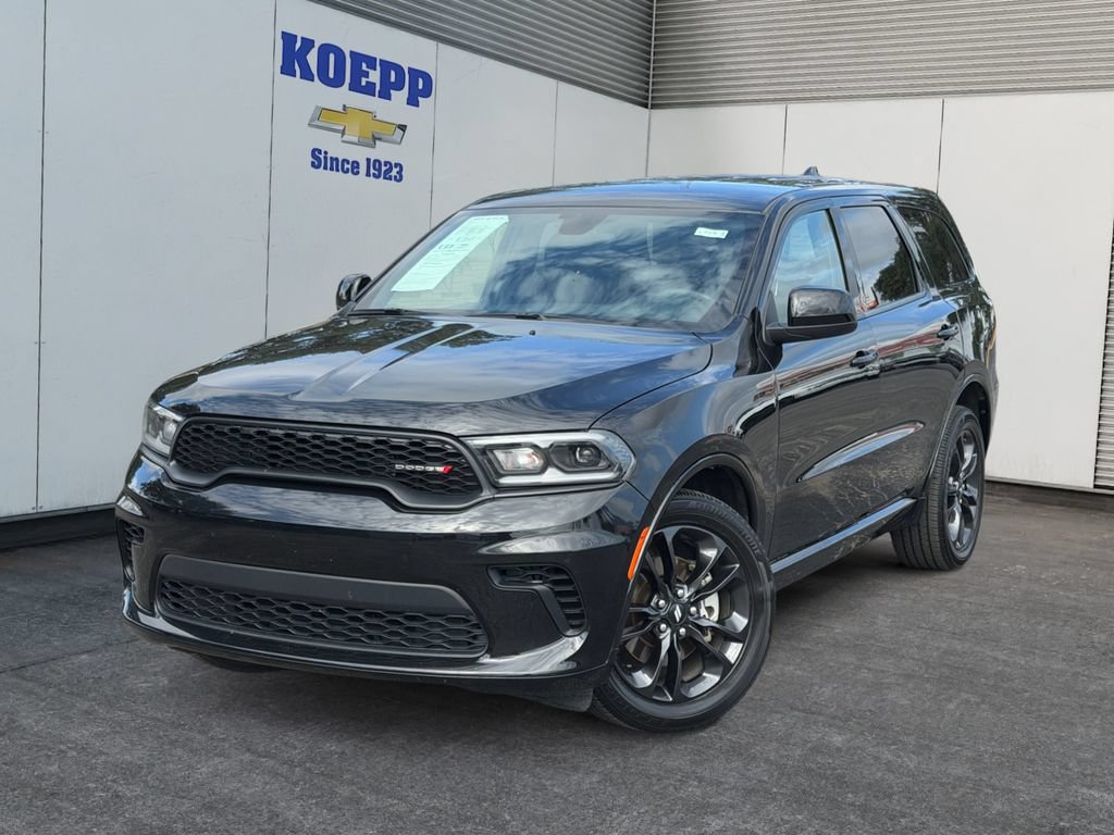 Used 2025 Dodge Durango GT AWD/4WD image 1
