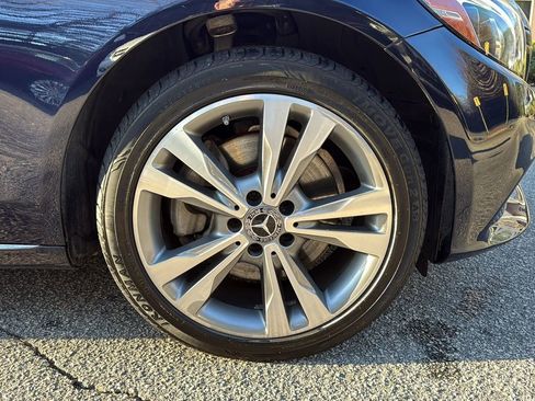 Used 2018 Mercedes-Benz C 300 4MATIC Sedan image 12