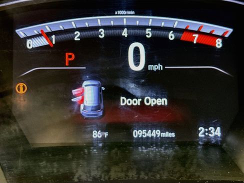 Used 2018 Honda CR-V EX image 13