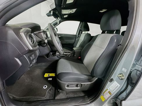 Certified 2020 Toyota Tacoma TRD Sport w/ Technology Package RWD image 20