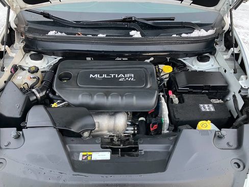 Used 2015 Jeep Cherokee Sport image 22