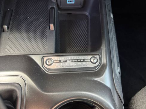 New 2025 Ford Bronco Outer Banks image 32