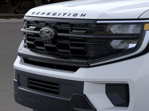 New 2026 Ford Expedition Max Platinum AWD/4WD image 17