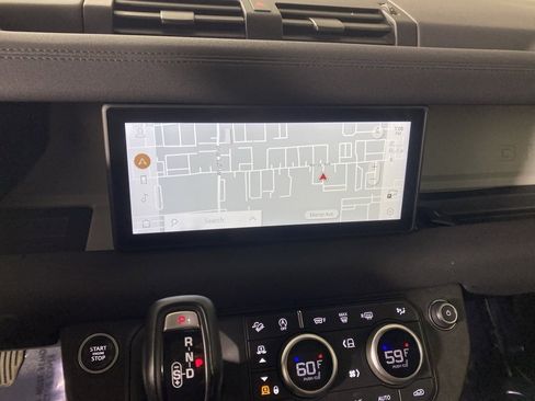 Used 2021 Land Rover Defender 110 S image 24