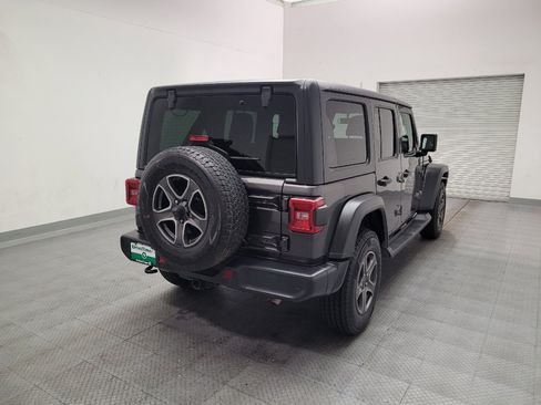 Used 2018 Jeep Wrangler Unlimited Sport S AWD/4WD image 9