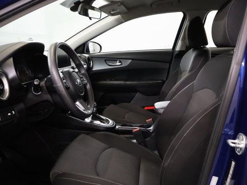 Used 2021 Kia Forte LXS image 13