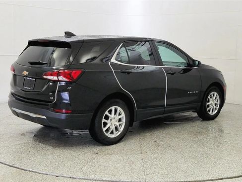 Used 2023 Chevrolet Equinox LT FWD image 7