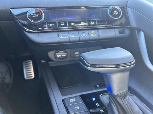 New 2026 Hyundai Elantra Sport image 9
