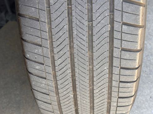 Used 2024 Hyundai Ioniq 5 Limited image 3