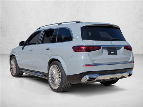 Certified 2024 Mercedes-Benz Maybach GLS 600 4MATIC image 7