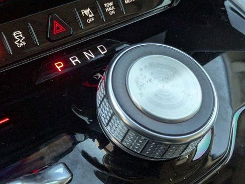 Used 2022 Jeep Wagoneer Series II w/ Premium Group I AWD/4WD image 26