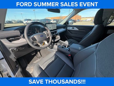 New 2026 Ford Explorer Active w/ Active Comfort Package AWD/4WD image 10
