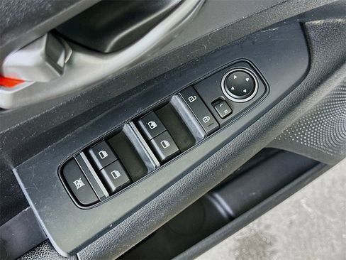 Used 2020 Kia Forte LXS image 17