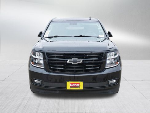 Used 2020 Chevrolet Suburban Premier AWD/4WD image 2