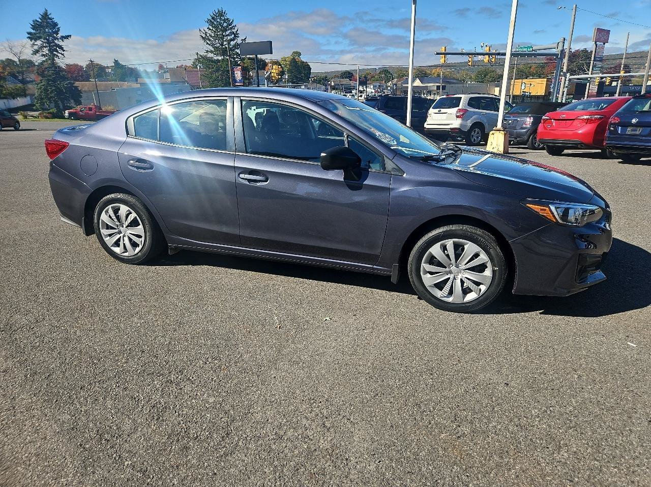 Used 2017 Subaru Impreza 2.0i AWD/4WD image 2