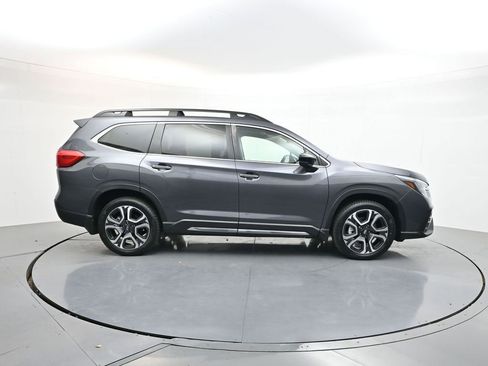 Used 2024 Subaru Ascent Limited w/ Technology Package AWD/4WD image 8