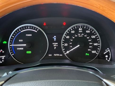Used 2013 Lexus ES 300h w/ Luxury Pkg FWD image 28