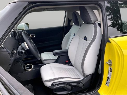 Used 2025 MINI Cooper S FWD image 7
