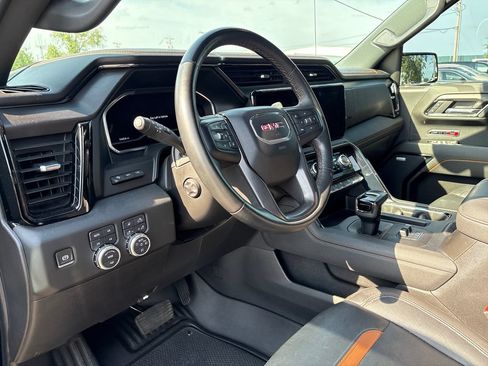 Certified 2024 GMC Sierra 1500 AT4 w/ Technology Package AWD/4WD image 13