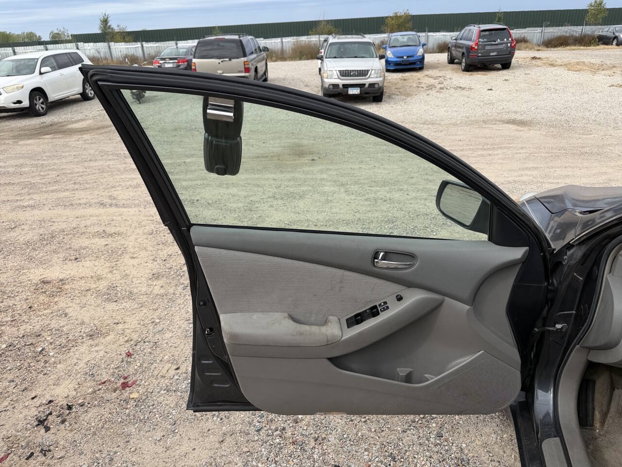 Used 2010 Nissan Altima 2.5 S FWD image 20